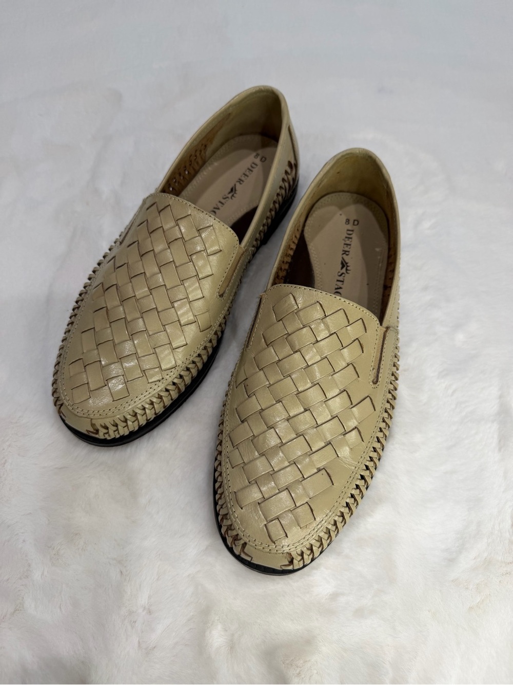 Men’s Deer Stags Woven Slip-On Loafers in Beige Size 8